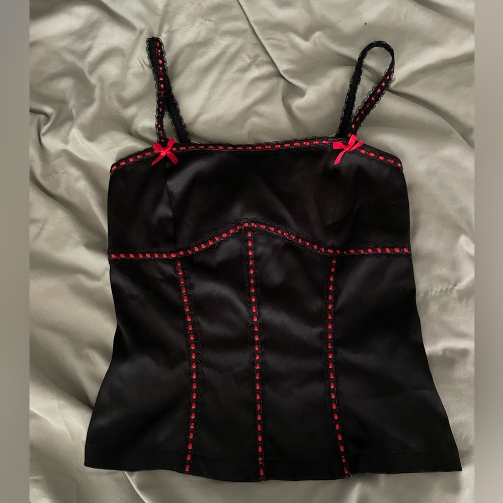 Morbid threads! Please send me offers. CROSS POSTED